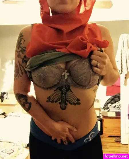 Annimalcracker OnlyFans Thumbnail #CFVGJ9zP1A