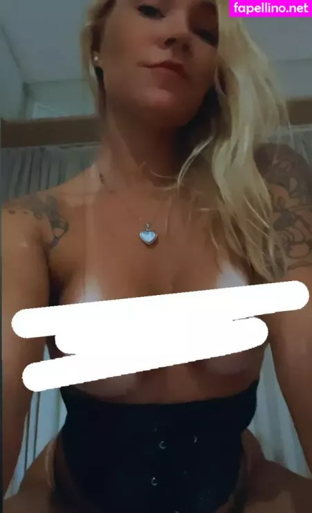 Anninha Wolff OnlyFans Thumbnail #nYIHYQV7u3