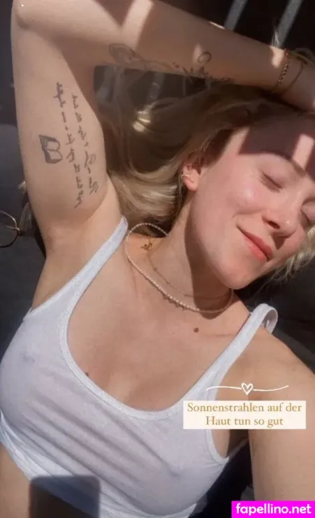 Annisophie OnlyFans Thumbnail #jbNf3BplNw