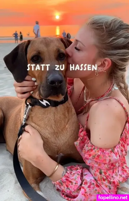 Annisophie OnlyFans Thumbnail #u31TljQJzt