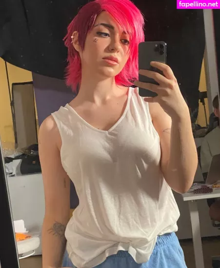 Annitheduck OnlyFans Thumbnail #0tVbj70Jp4