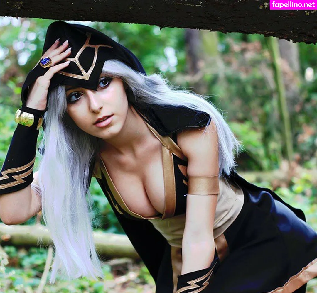 sarahtoninx9_ Nude Leaked OnlyFans Photo #Y3VfJYnQo0