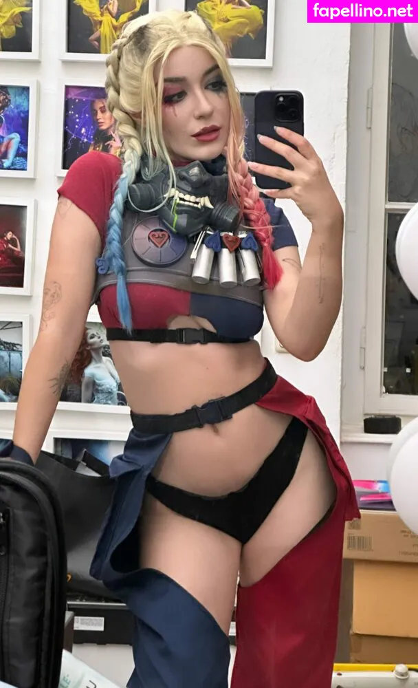 sarahtoninx9_ Nude Leaked OnlyFans Photo #bngJ0Kyy5F