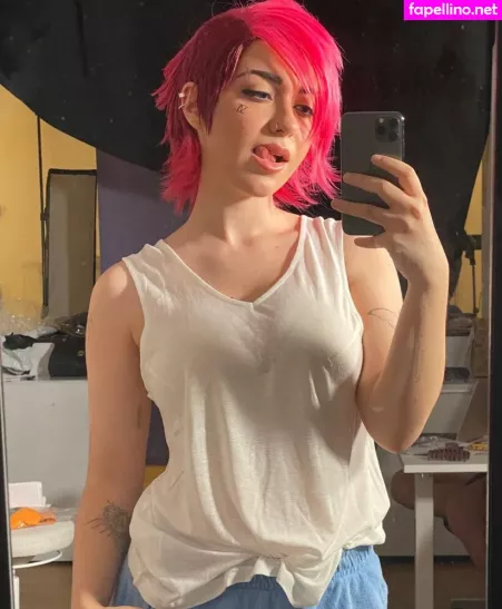 Annitheduck OnlyFans Thumbnail #yaxLmn4Chv