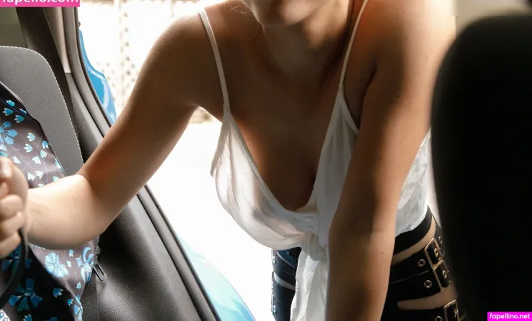 Anniva Carvahlo OnlyFans Thumbnail #FhQvV0NDVG