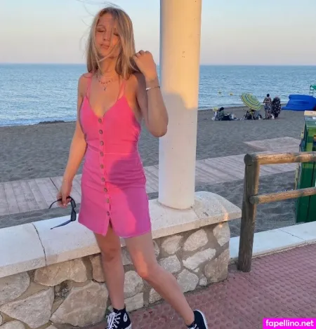 Annkatrin Waerder Ankiwadr OnlyFans Thumbnail #9kVae3V3GU
