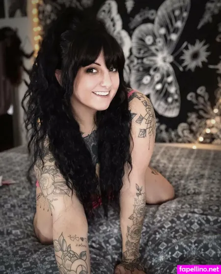 Annmariexoxox 2 OnlyFans Thumbnail #x50xnJhpms
