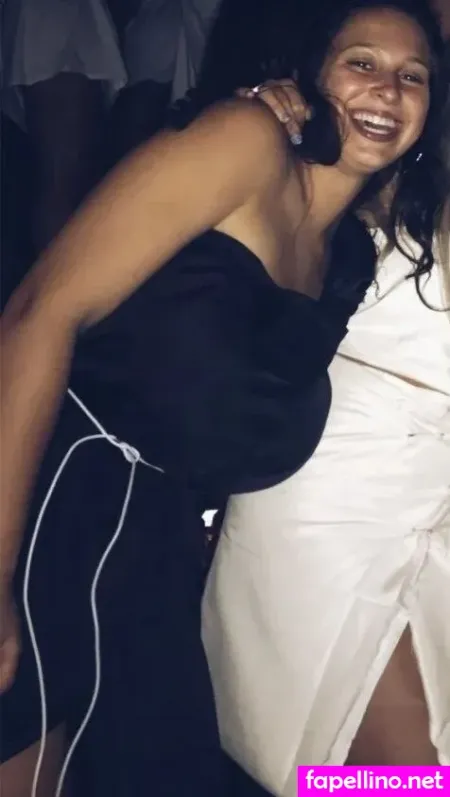 Annnieee Main Profile Photo