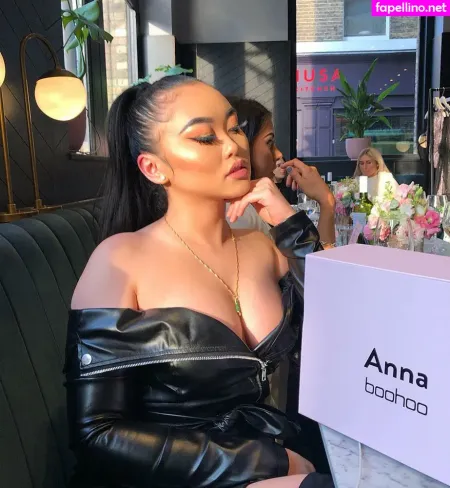 Annouveauriche OnlyFans Thumbnail #LpYcYxihDW