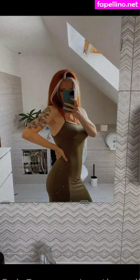 Anntheredhead OnlyFans Thumbnail #ODSwT8iC1w