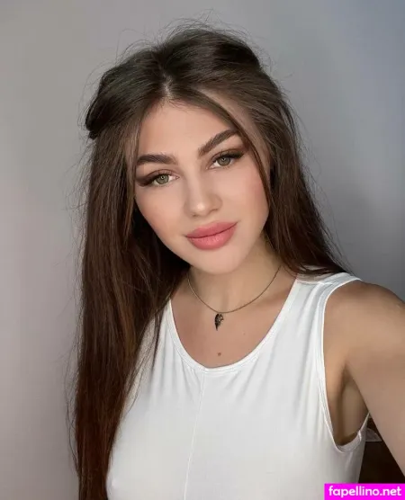 Anny Plein Gallery OnlyFans Thumbnail #MKTah3KH6X