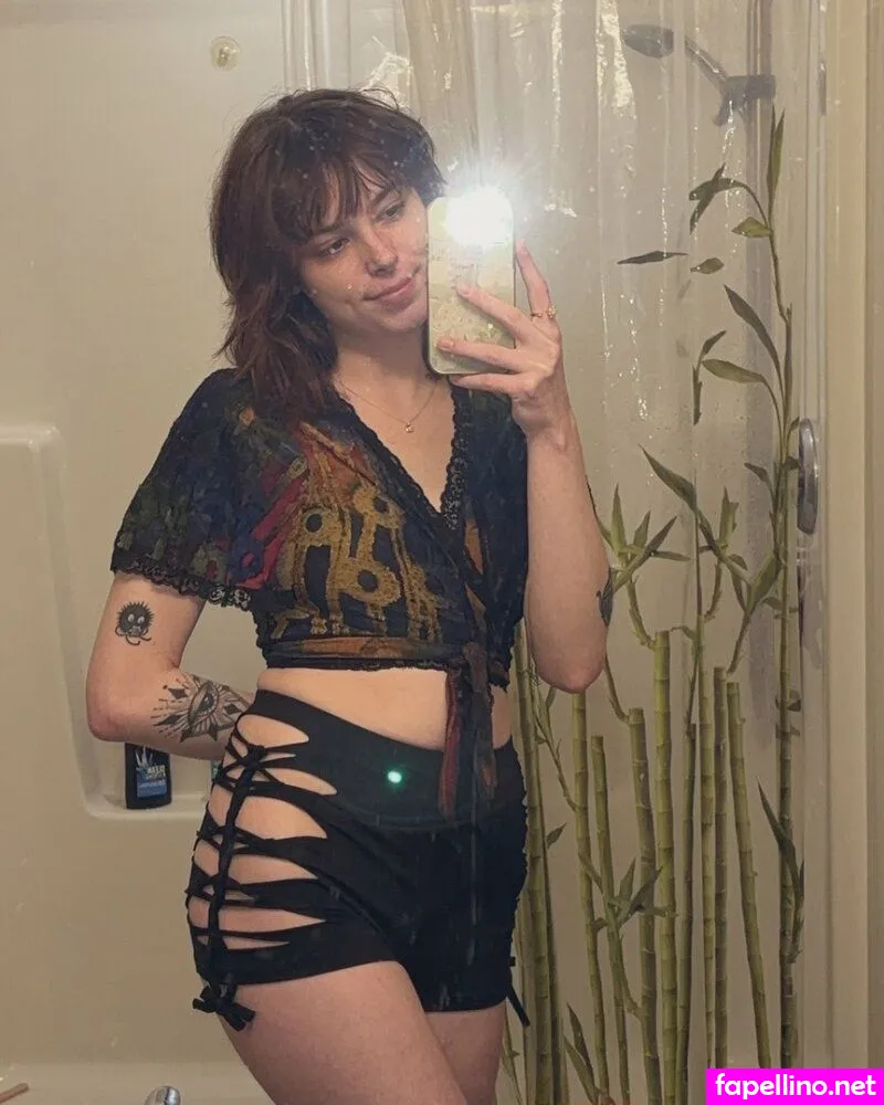 anothrsadartist, anothrsadartist_ Nude Leaked OnlyFans Photo #SocLQSqwUC