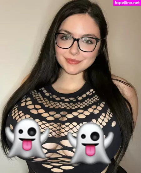 Anouk Bustyy OnlyFans Thumbnail #JBaA6BTQ9q