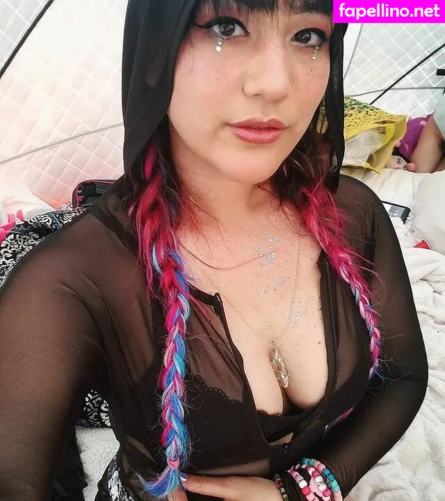 jo.ellf, nennamariaa Nude Leaked OnlyFans Photo #0HzUuIZvKV