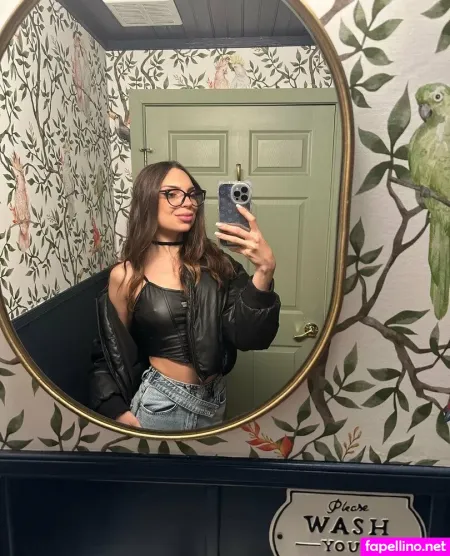 Anrie OnlyFans Thumbnail #FgaQ4xZiJO