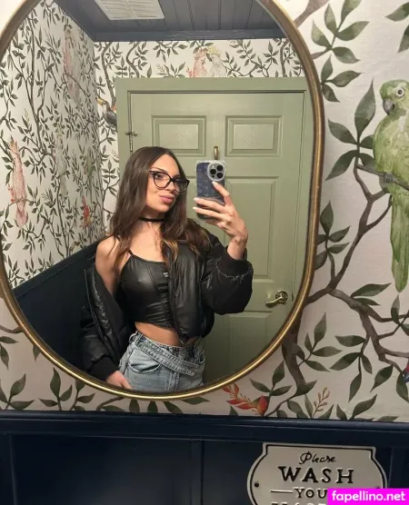 Anrie OnlyFans Thumbnail #m89BMQ7pZ9