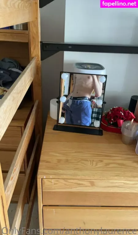 Anthonylaurence OnlyFans Thumbnail #TtGRxMjtJI