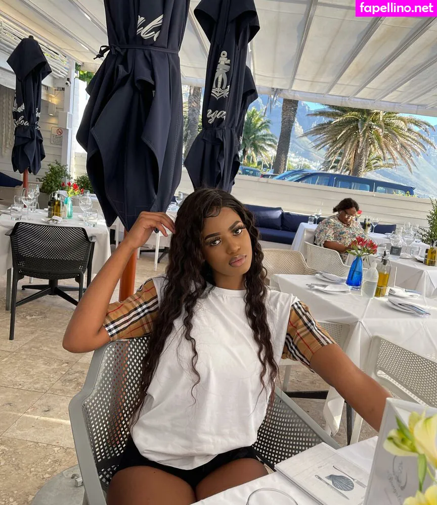 antoinette_mabethu, antoinetteafterdark Nude Leaked OnlyFans Photo #6EHyEHvLbk