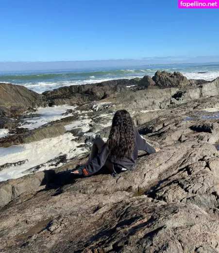 Antoinette OnlyFans Thumbnail #KpCAJzqCGa