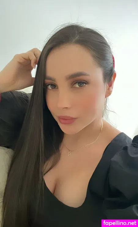 Antonellacurvi OnlyFans Thumbnail #bzxdJGAmUA