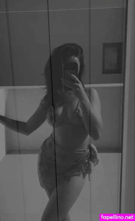 Antonia Chiara OnlyFans Thumbnail #J29YhXniXm