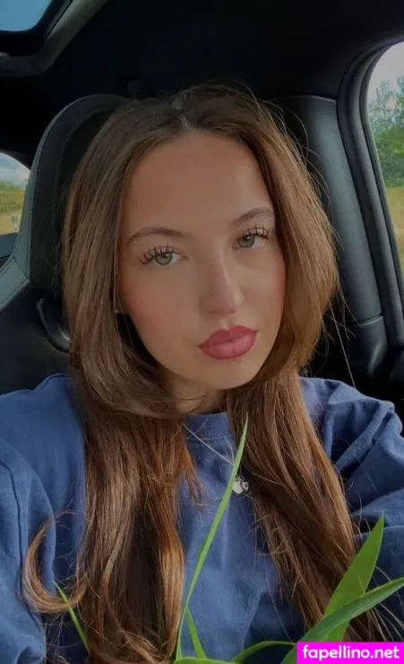 Antonia Chiara OnlyFans Thumbnail #eWEjirdmKS