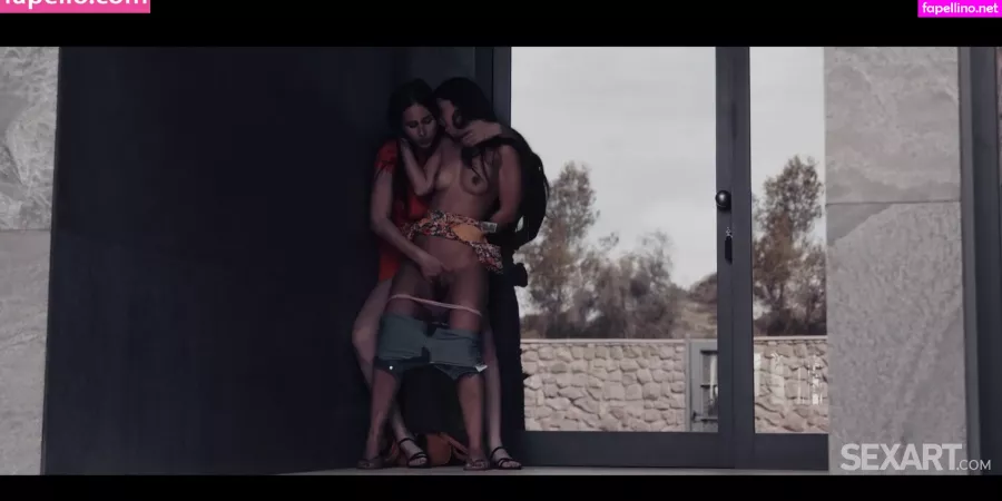 Antonia Sainz OnlyFans Thumbnail #yB9Vca7c49