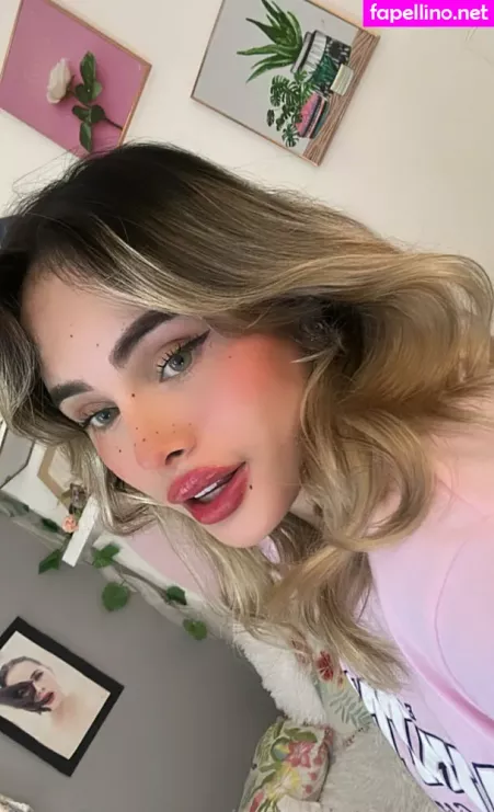Antonia Savatto OnlyFans Thumbnail #beVRAFg4fI