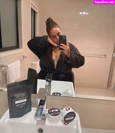 Antonia Waerea Adams OnlyFans Thumbnail #9AOkBFjddg