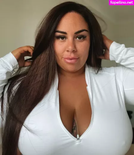 Antonia Waerea Adams OnlyFans Thumbnail #aKcfuWD6CI