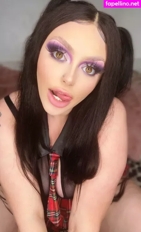 Antoniagrahamx OnlyFans Thumbnail #UOqRHwNg6B