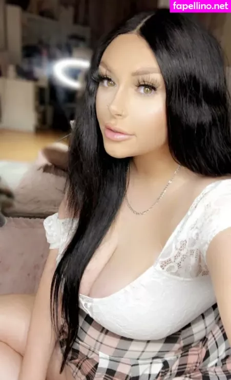 Antoniagrahamx OnlyFans Thumbnail #ak7tPewGW9