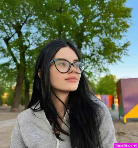 Antonina Moon OnlyFans Thumbnail #E29r8zMYYG