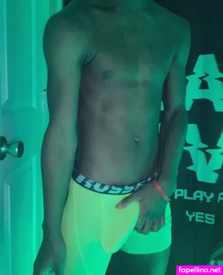 Antxquu OnlyFans Thumbnail #CtrgrW3NLz