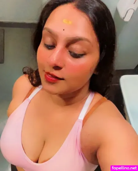 Anupamaswathi OnlyFans Thumbnail #xWVFvTb1Bv