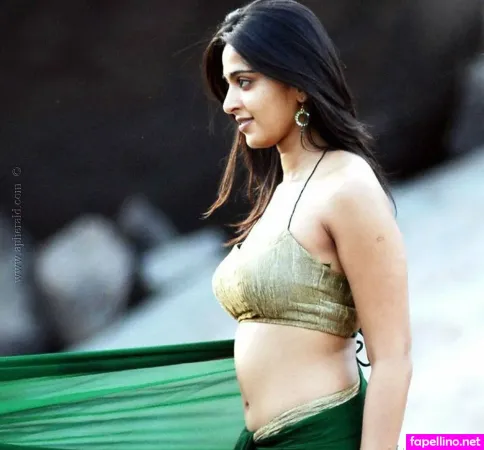 Anushka Shetty OnlyFans Thumbnail #Gb0XFbkvIZ