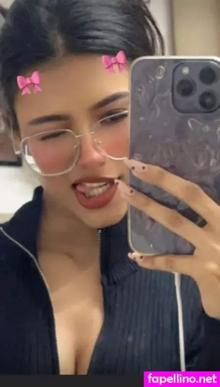 Anushka Singh OnlyFans Thumbnail #QsoG4xuB7l