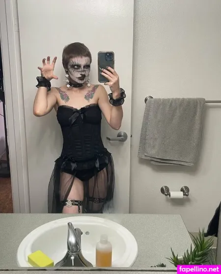 Anxiouslilbeanfree OnlyFans Thumbnail #CDU4fkpeOl