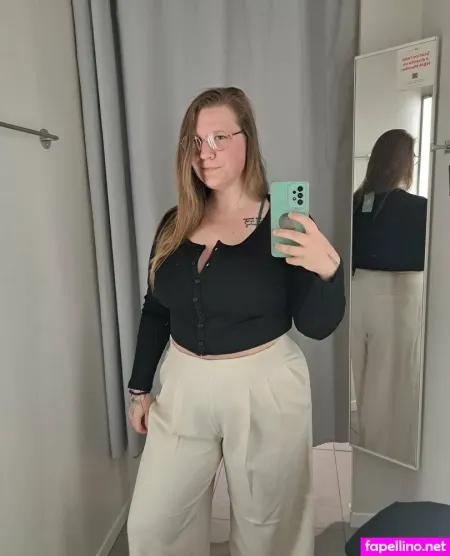 Anxiousslavfree OnlyFans Thumbnail #7K6tNL2np2