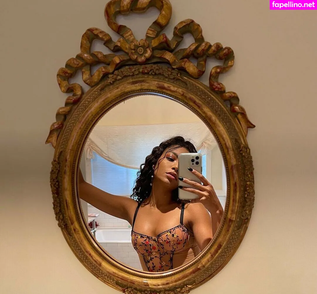 anygabriellyofficial, gabrielly.aviila Nude Leaked OnlyFans Photo #5llmNr02tc