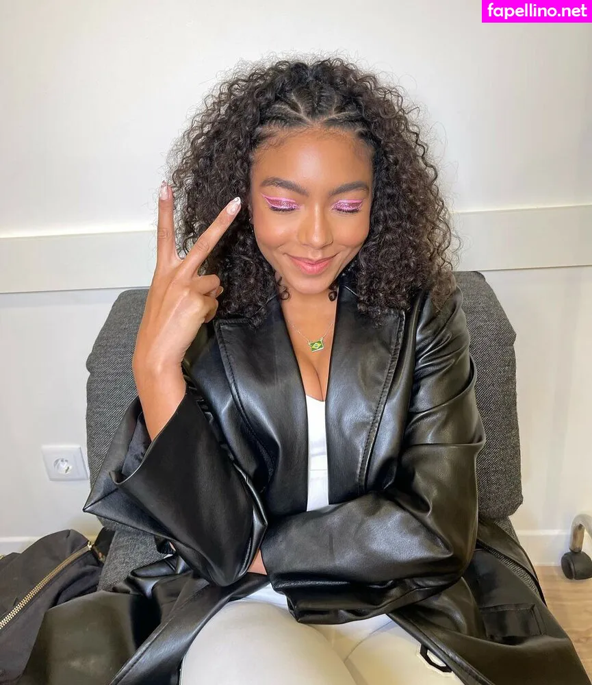 anygabriellyofficial, gabrielly.aviila Nude Leaked OnlyFans Photo #63VmnPKm7w