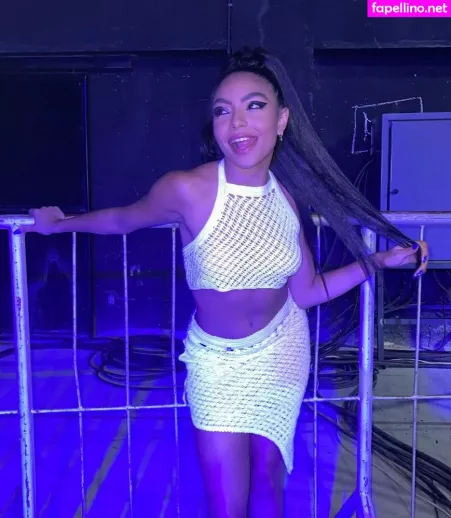 Any Gabrielly OnlyFans Thumbnail #jMND1goAq7