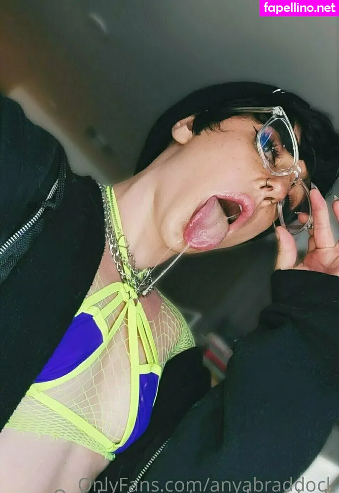 anya.offline, anyabraddock Nude Leaked OnlyFans Photo #ALrGDrd3sw