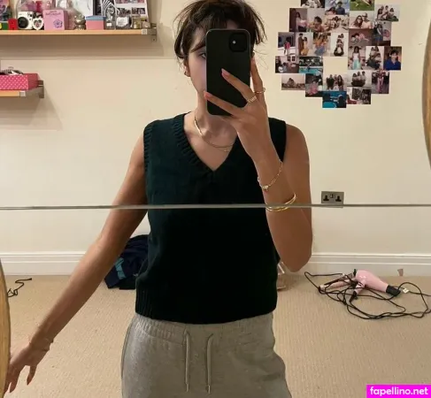 Anya Dhesi OnlyFans Thumbnail #DVh06MMxJu