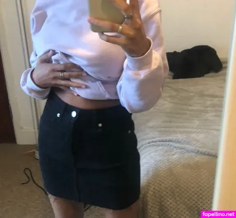 Anya Dhesi OnlyFans Thumbnail #Ew53jm4b59
