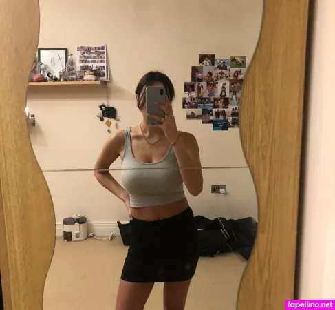 Anya Dhesi OnlyFans Thumbnail #VzMJsGLsdb