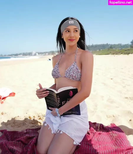 Anya Geraldine OnlyFans Thumbnail #Blm5l1fyj8