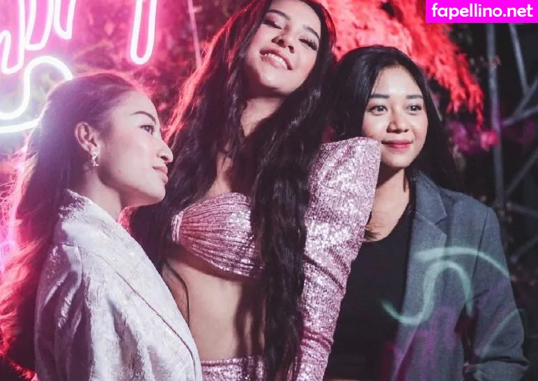 anyageraldine, anyaselalubenar Nude Leaked OnlyFans Photo #cfaiAGMixB