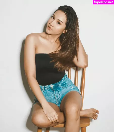 Anya Geraldine OnlyFans Thumbnail #p8GPjd41PJ