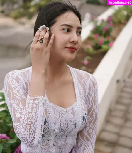 Anya Geraldine OnlyFans Thumbnail #sK9sUneXfv